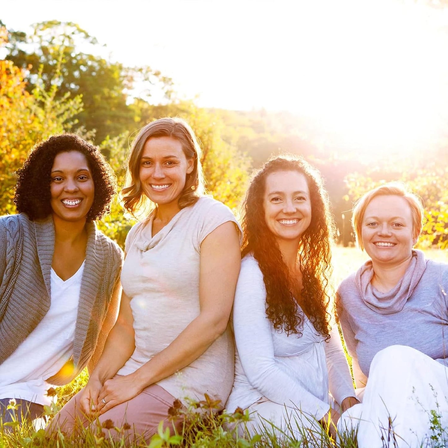 Badger Highland Mint Classic Lip Balm, 100% Organic Balm Long Lasting Lip Moisturizer w/Light Silky Texture, Refreshing, Invigorating & Soothing Mint Lip Balm, 4 Pack