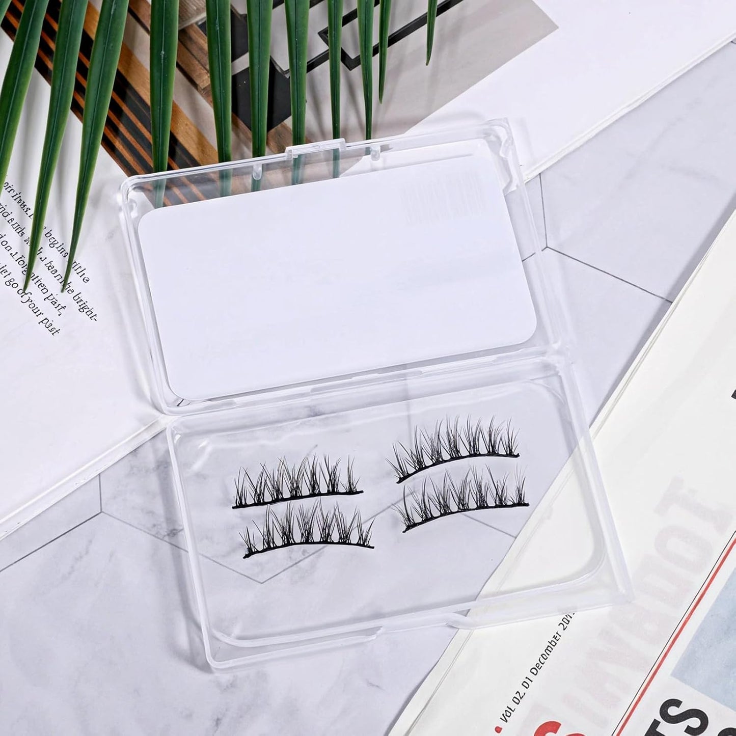 Eyelash Case, Eyelash Holder Case, Clear Compact Eyelashes Container, Portable Silicone False Lash Cases, Simple Lightweight Lash Storage Tool with Cover for Women Daily Travel Carry