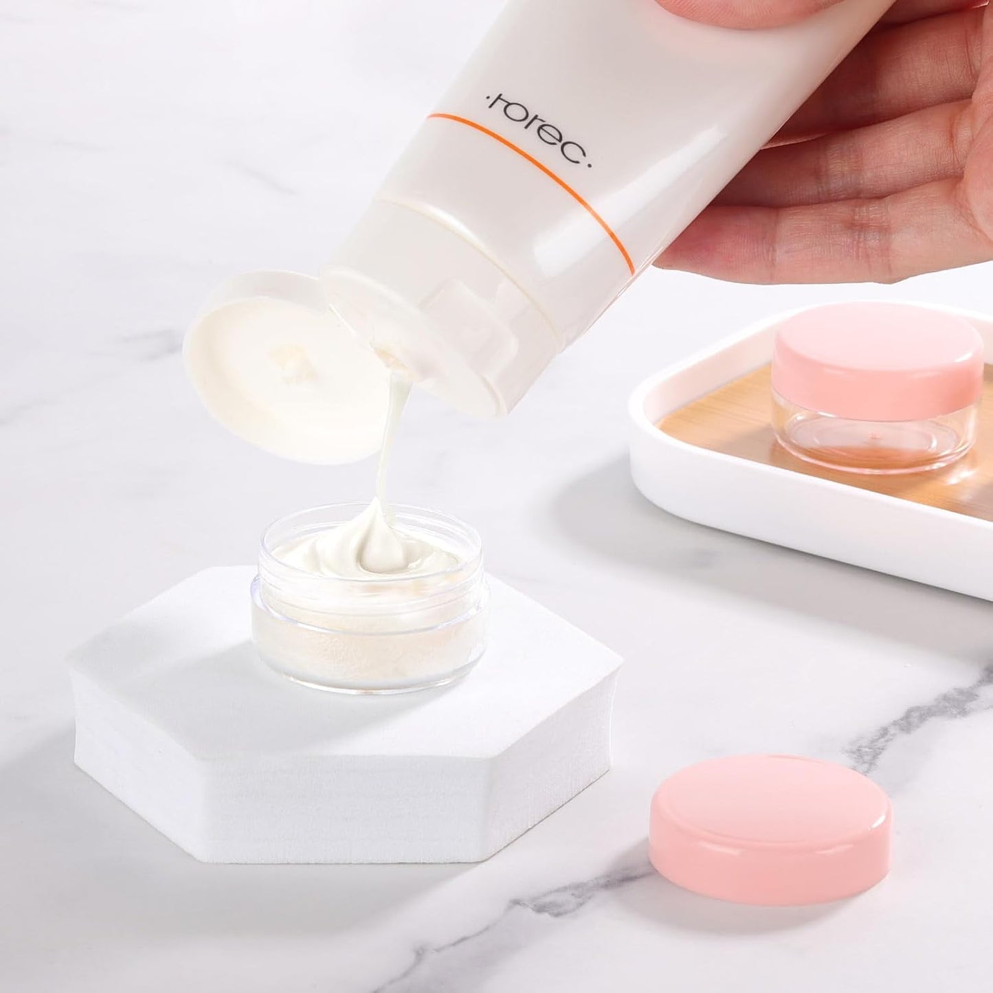 100 Count Sample Containers with Lids, 10 Gram Small Plastic Makeup Jars Lip Scrub Cosmetic Container - Pink