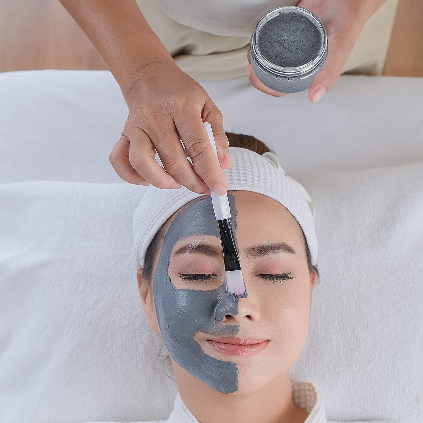 Eternal Moment 36 Pack 2 OZ Plastic Jars Round Clear Cosmetic Container Jars with White Lids, Perfect for Lotion, Slime，Cream, Ointments, Makeup, Eye Shadow, Samples, Pot, Travel Storage